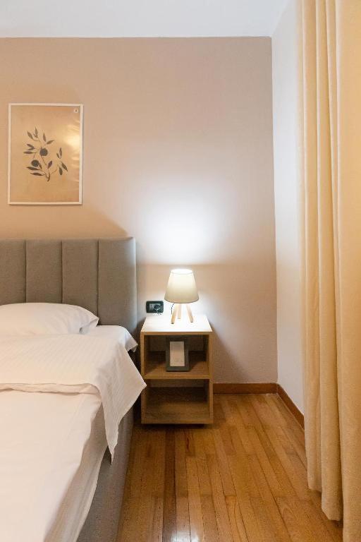 Apartamento Light-2 Lovely In Tirana